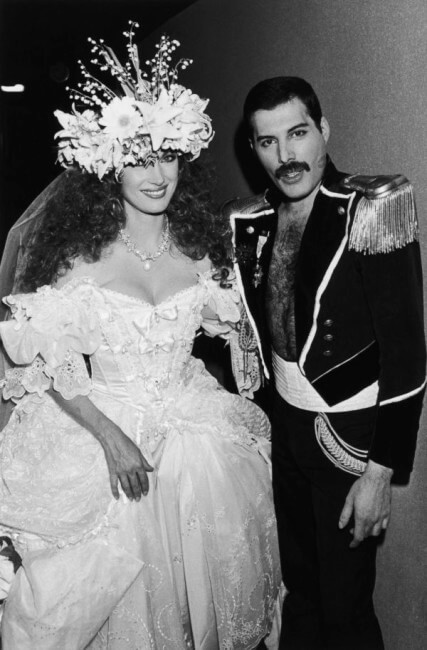 jane seymour & freddie mercury rare photo